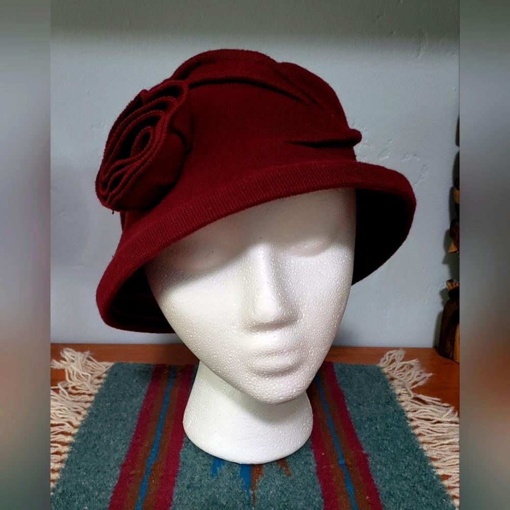 Parkhurst Fabric Cloche Hat --- Burgundy w/flower detail